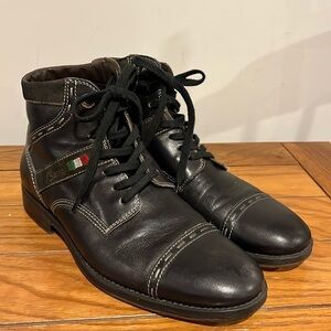 Bacco Bucci Men’s Black Ankle Boots size 8 1/2.